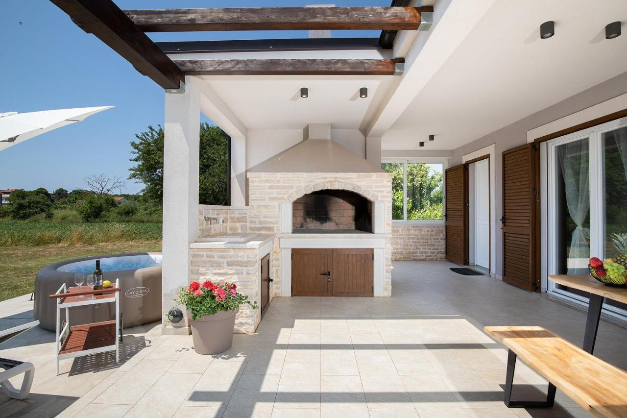 Villa Irena Medulin Exterior foto